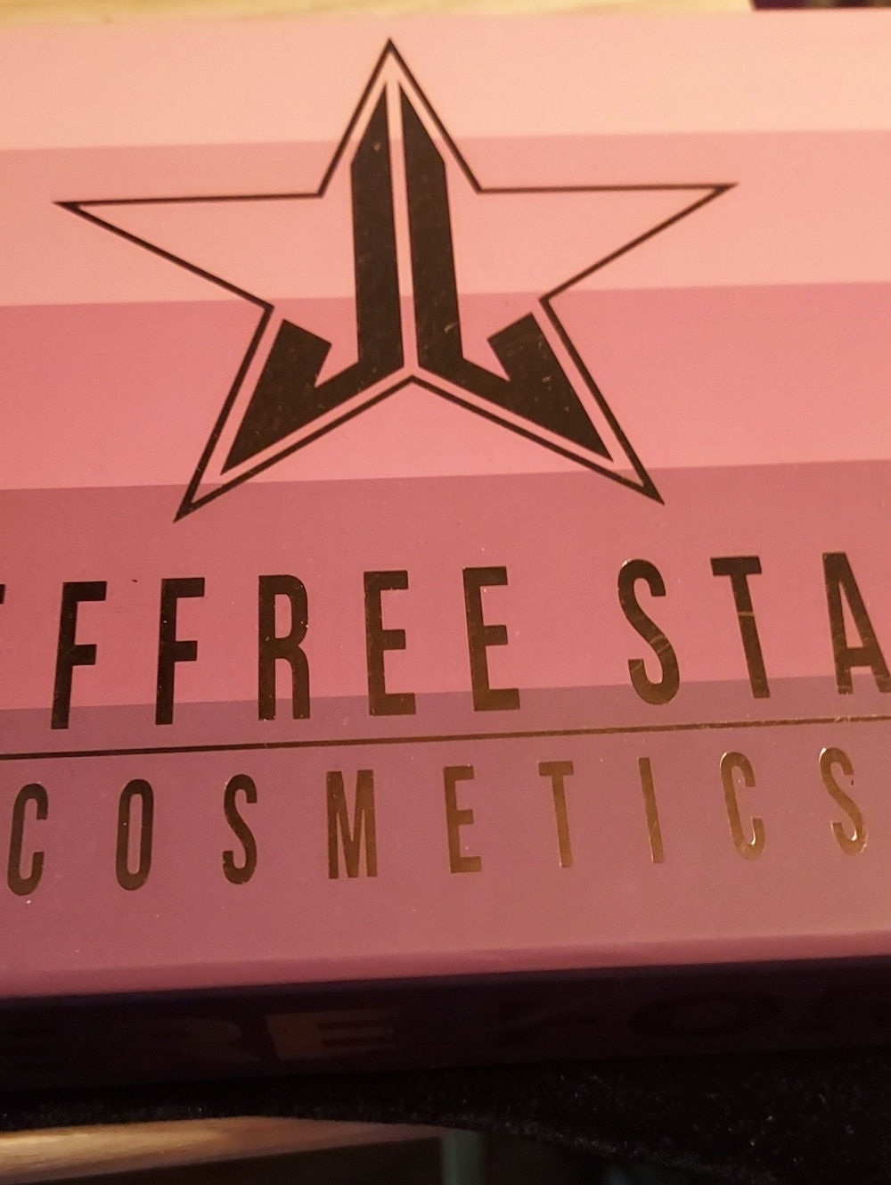 Jeffree Star Open here for nudes.